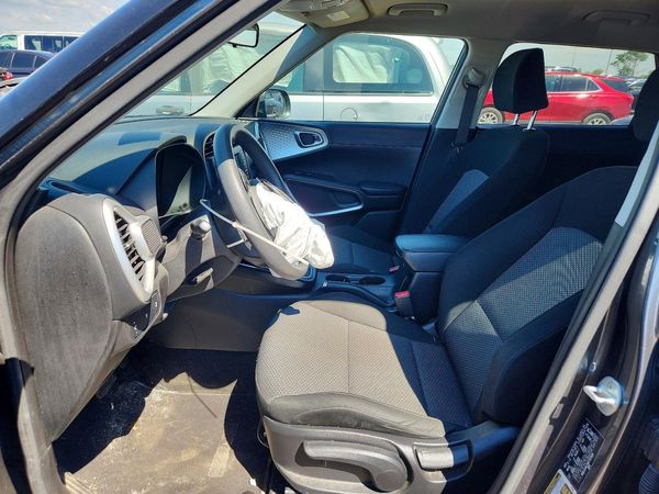 2021 KIA SOUL
