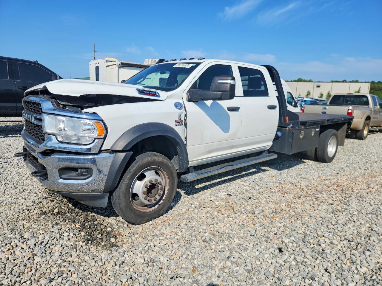 2024 RAM 5500 CREW CAB CHASSIS