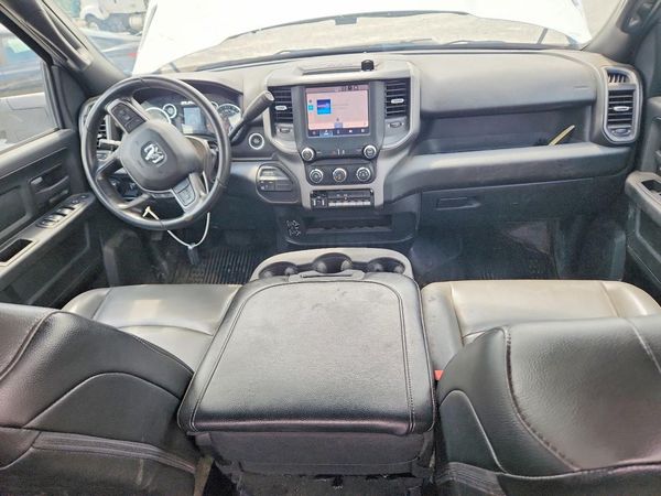 2024 RAM 5500 CREW CAB CHASSIS