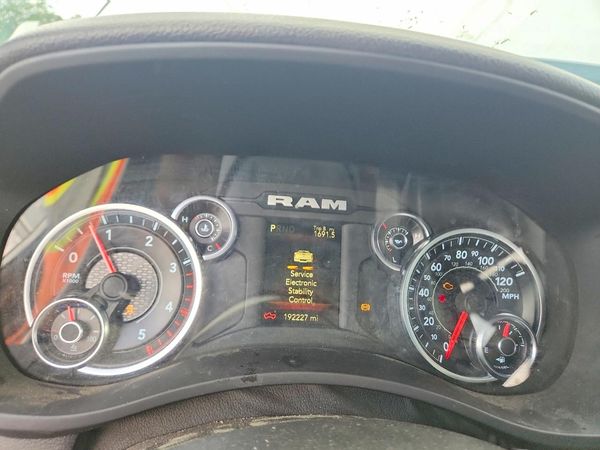 2024 RAM 5500 CREW CAB CHASSIS