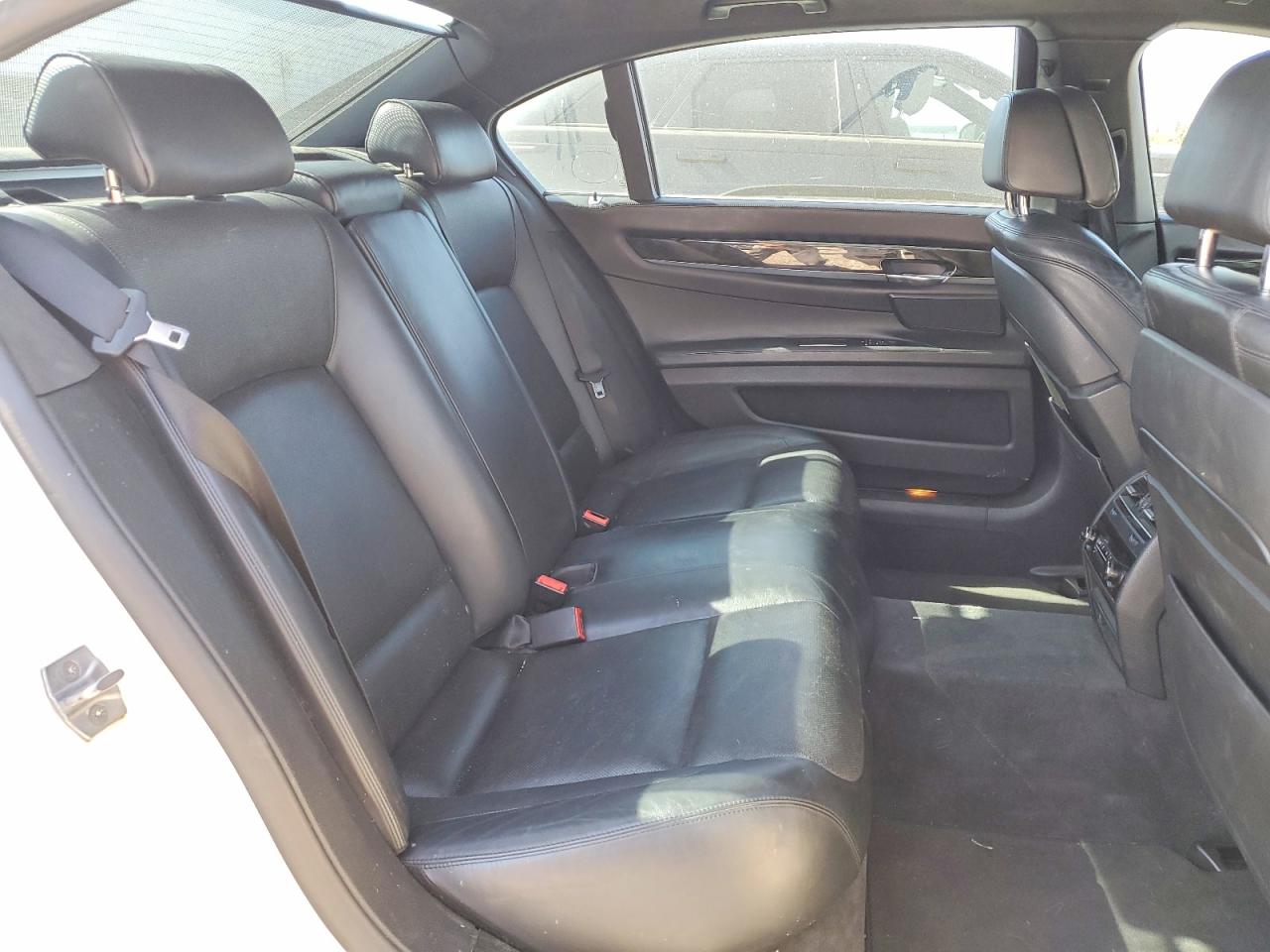 2015 BMW 750 750Li/Alpina B7