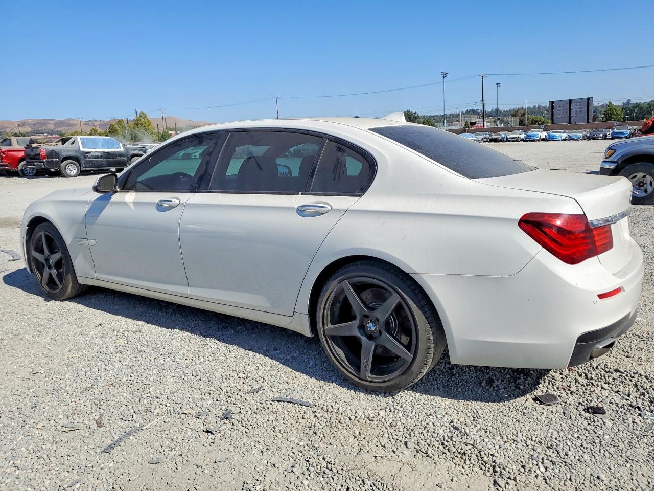 2015 BMW 750 750Li/Alpina B7