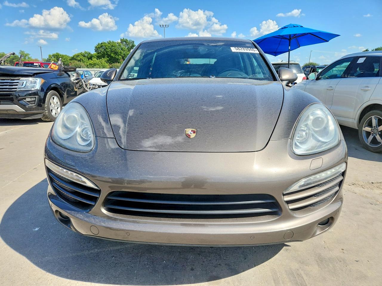 2013 PORSCHE CAYENNE