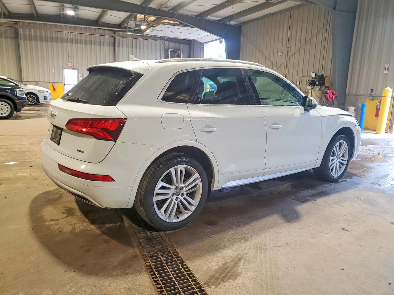 2019 AUDI Q5 quattro Premium Plus
