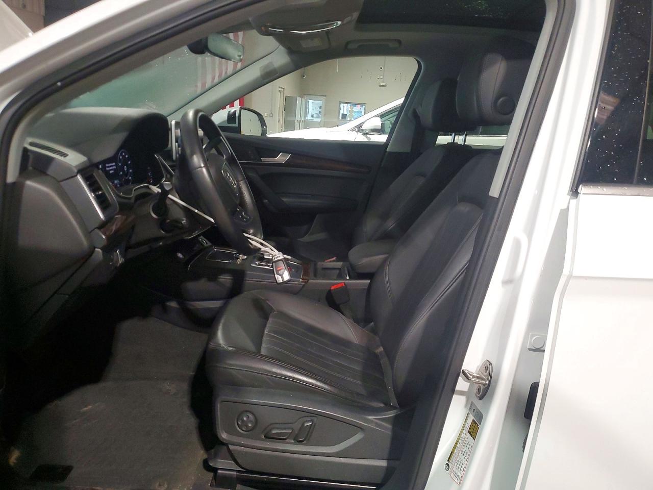 2019 AUDI Q5 quattro Premium Plus