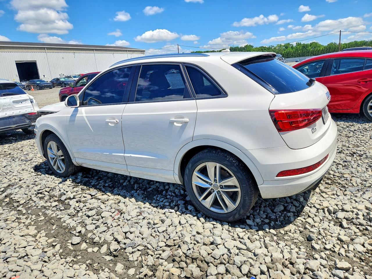 2017 AUDI Q3 quattro Premium
