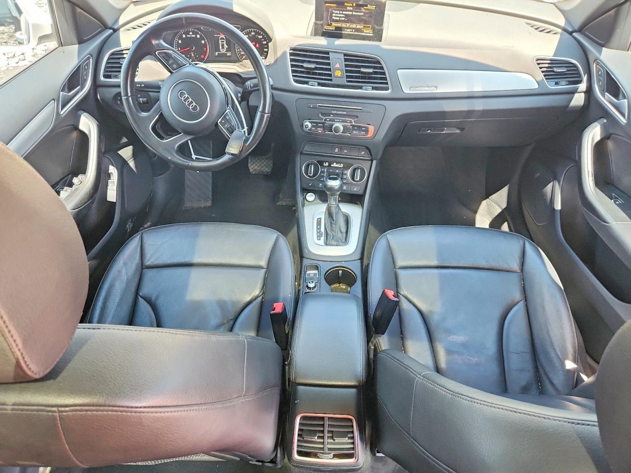 2017 AUDI Q3 quattro Premium