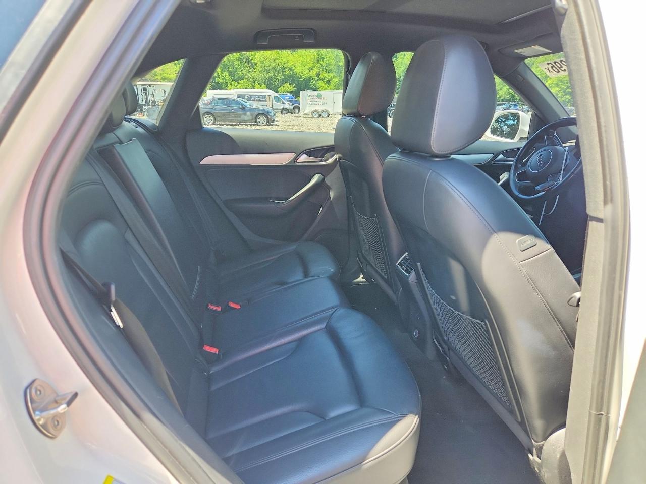 2017 AUDI Q3 quattro Premium
