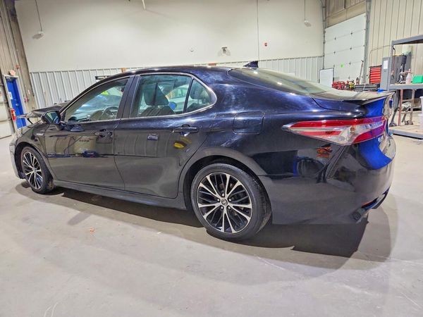 2018 TOYOTA CAMRY SE/XLE Hybrid