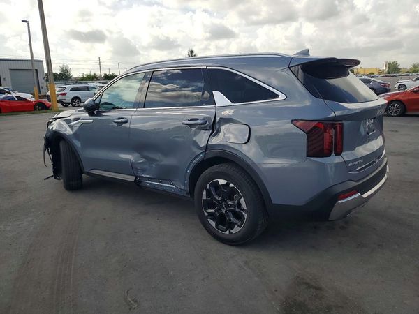 2025 KIA SORENTO