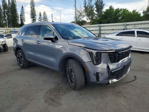 2025 KIA SORENTO