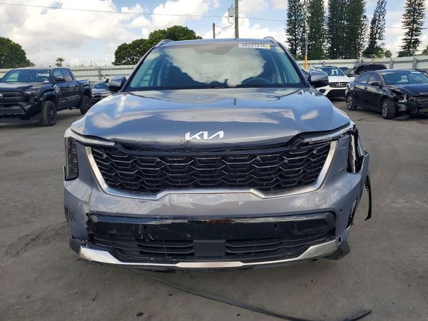 2025 KIA SORENTO