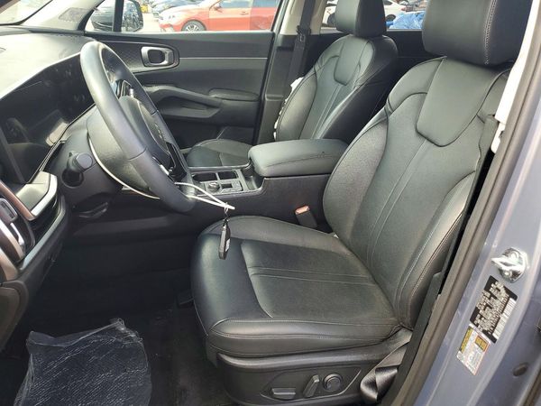 2025 KIA SORENTO