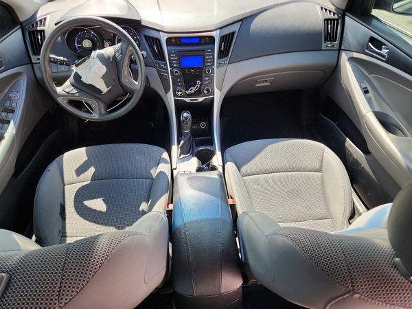 2013 HYUNDAI SONATA