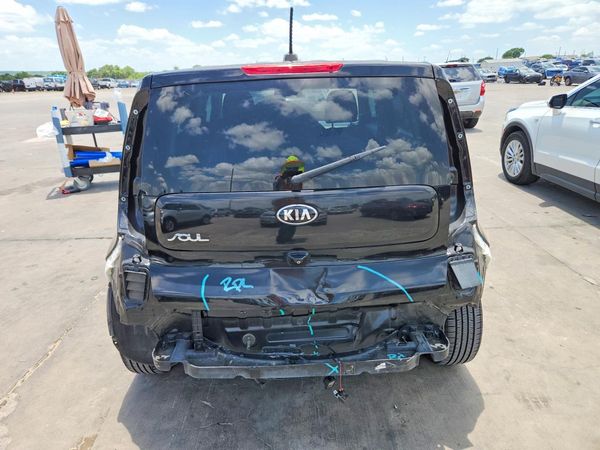 2019 KIA SOUL Base