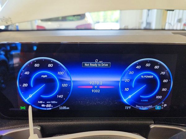 2025 MERCEDES-BENZ EQB EQB300 4MATIC