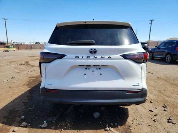 2023 TOYOTA SIENNA