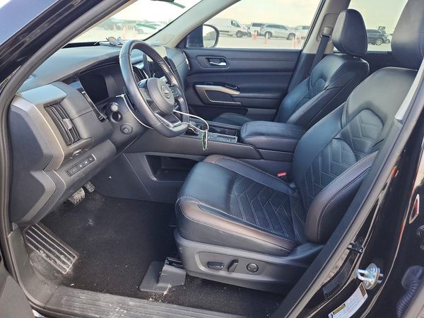 2024 NISSAN PATHFINDER