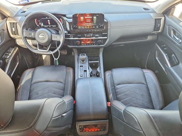 2024 NISSAN PATHFINDER
