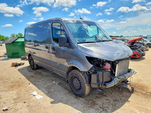 2025 MERCEDES-BENZ SPRINTER 907 (VS30)