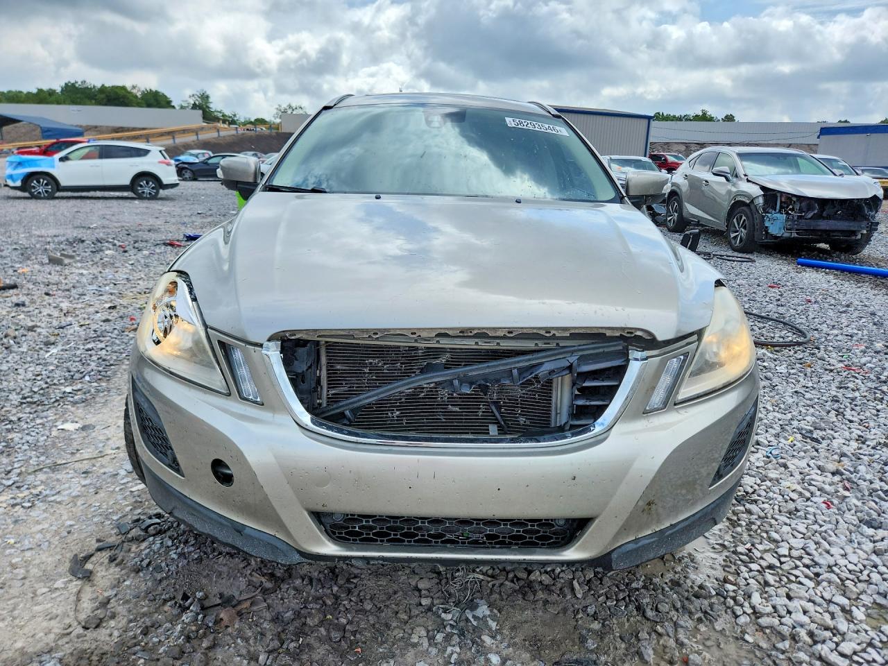 2011 VOLVO XC60