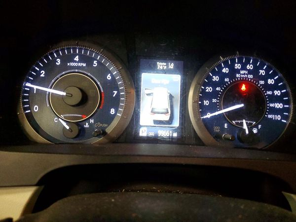 2019 TOYOTA SIENNA