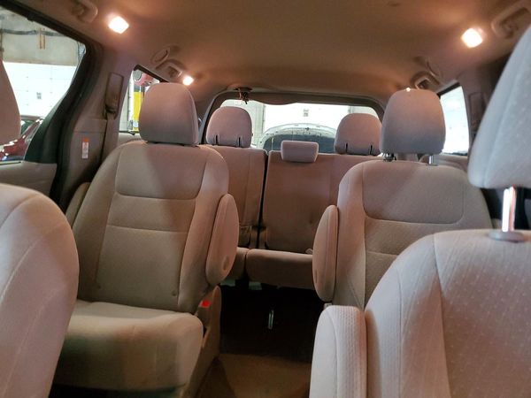 2019 TOYOTA SIENNA