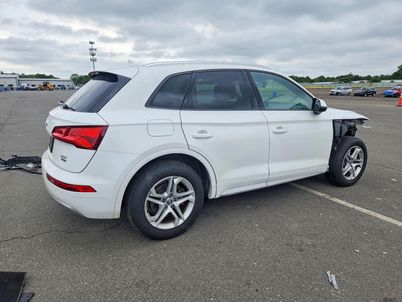 2018 AUDI Q5 quattro Premium
