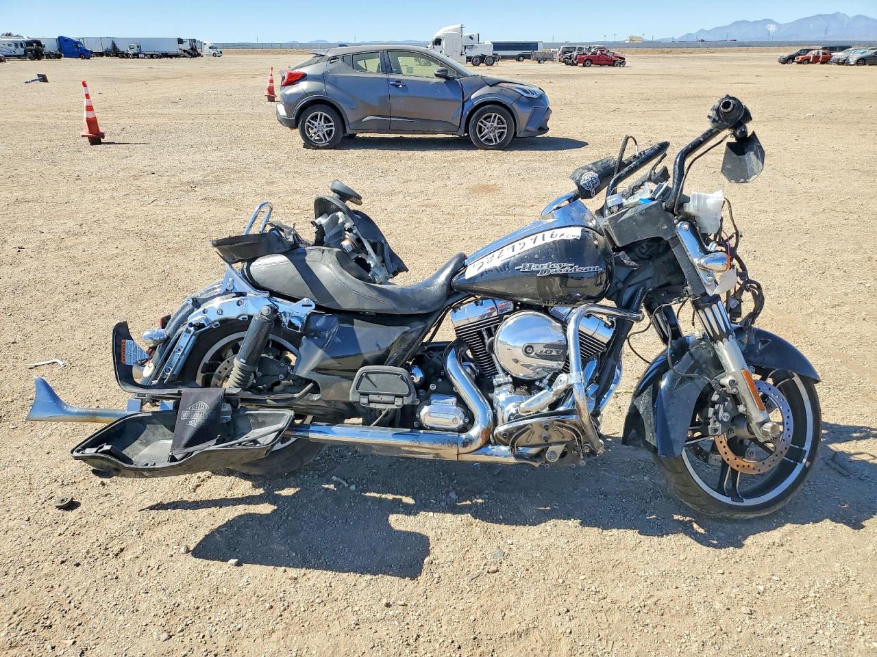 2015 HARLEY-DAVIDSON FL — RSDT