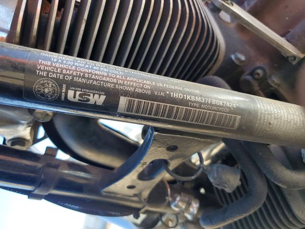 2015 HARLEY-DAVIDSON FL — VINS