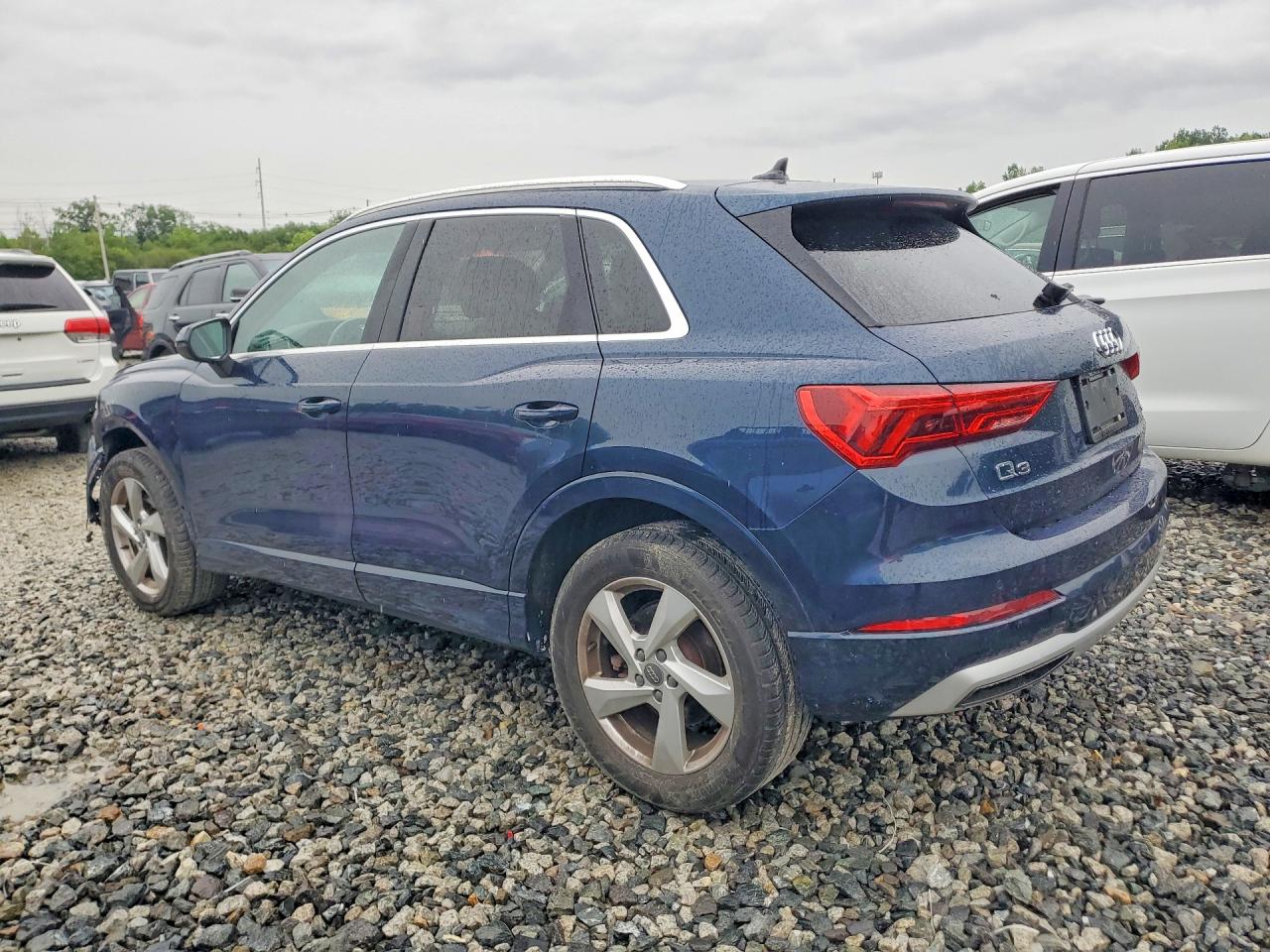 2020 AUDI Q3 quattro Premium Plus