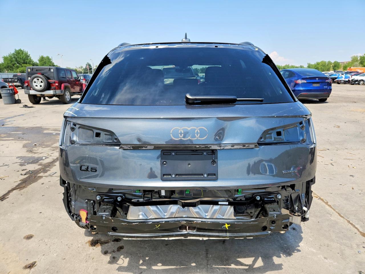 2024 AUDI Q5 E