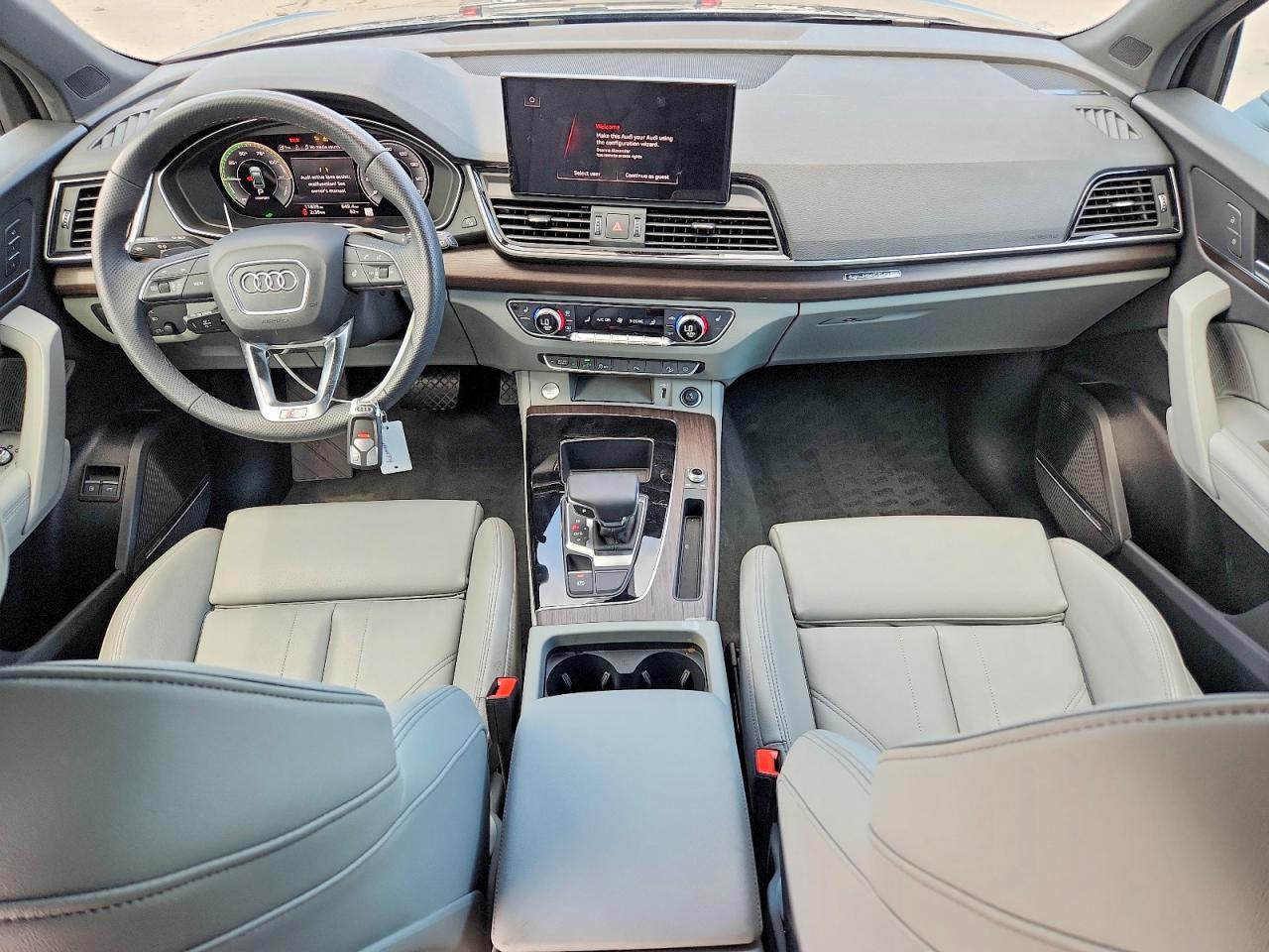 2024 AUDI Q5 E