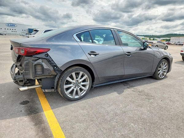 2022 MAZDA 3