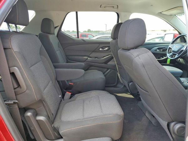 2019 CHEVROLET TRAVERSE LT
