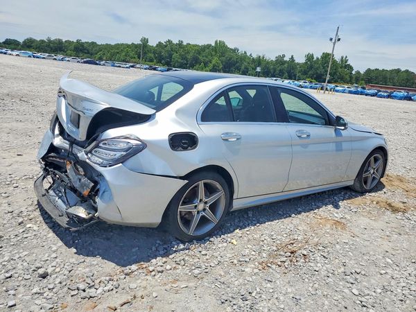 2016 MERCEDES-BENZ C