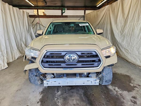 2019 TOYOTA TACOMA SR5