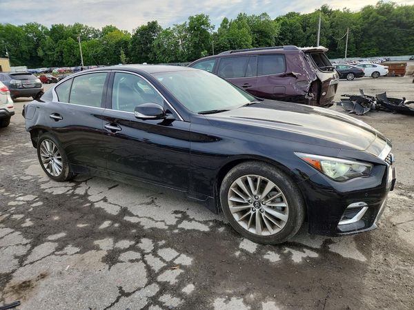 2021 INFINITI Q50