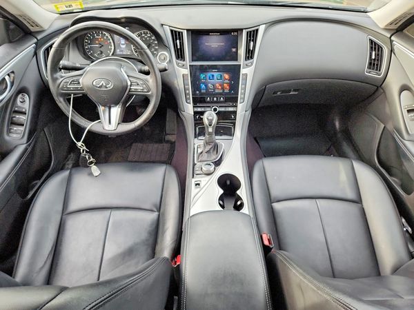 2021 INFINITI Q50