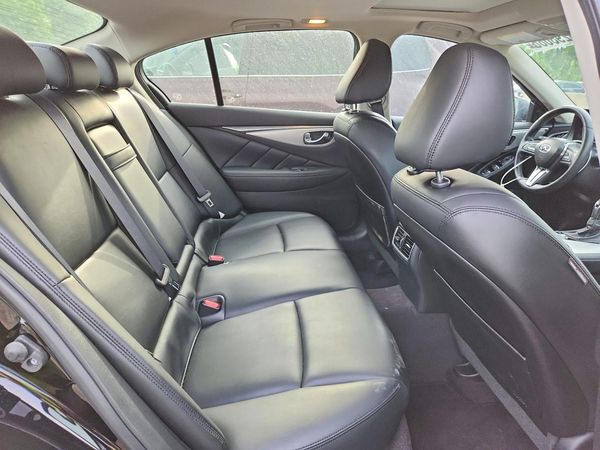 2021 INFINITI Q50
