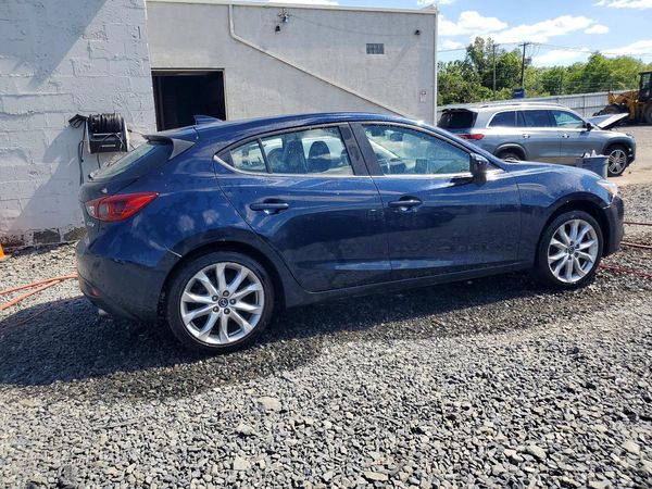 2016 MAZDA 3