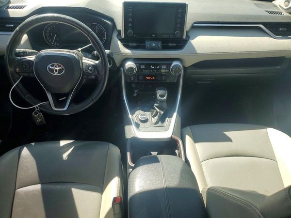 2019 TOYOTA RAV4 Limited