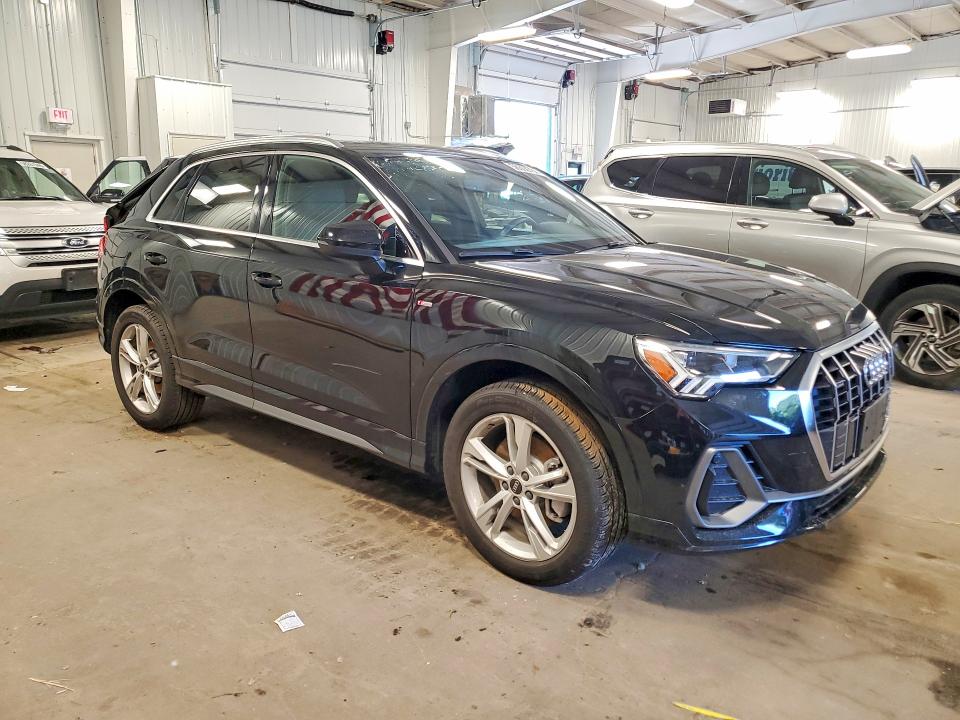 2024 AUDI Q3