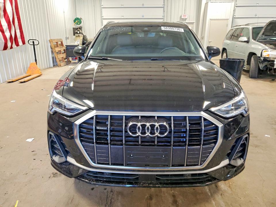 2024 AUDI Q3