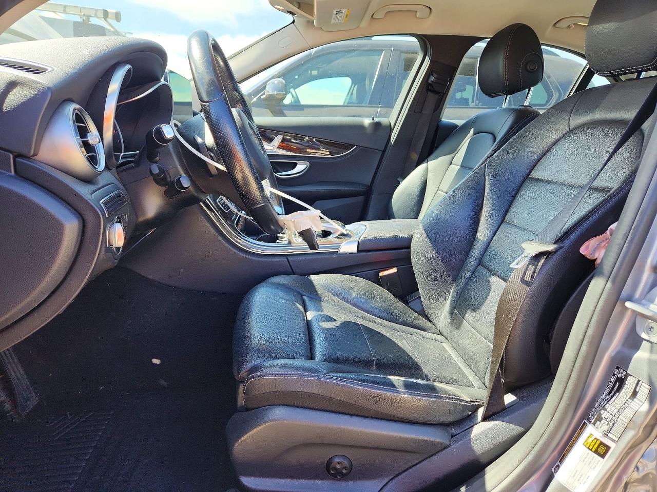 2015 MERCEDES-BENZ C Base