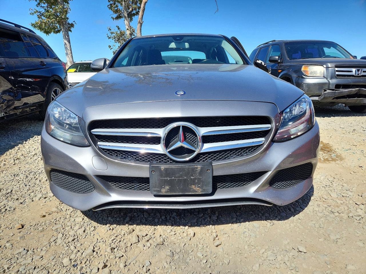 2015 MERCEDES-BENZ C Base