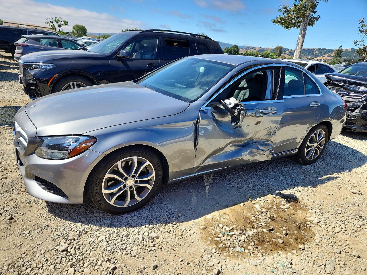 2015 MERCEDES-BENZ C Base