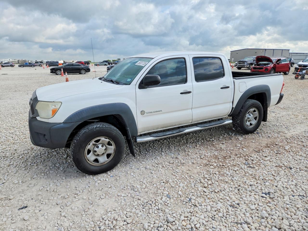 2015 TOYOTA TACOMA Delux Grade