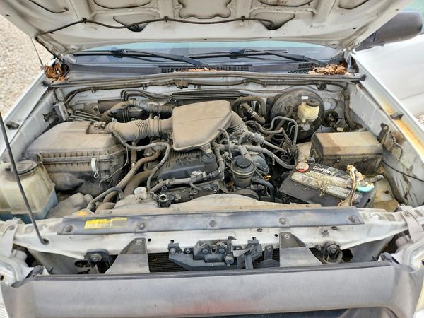 2015 TOYOTA TACOMA Delux Grade