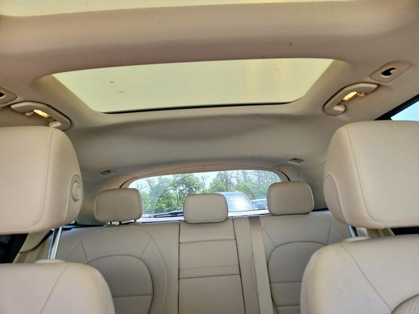 2020 MERCEDES-BENZ GLC